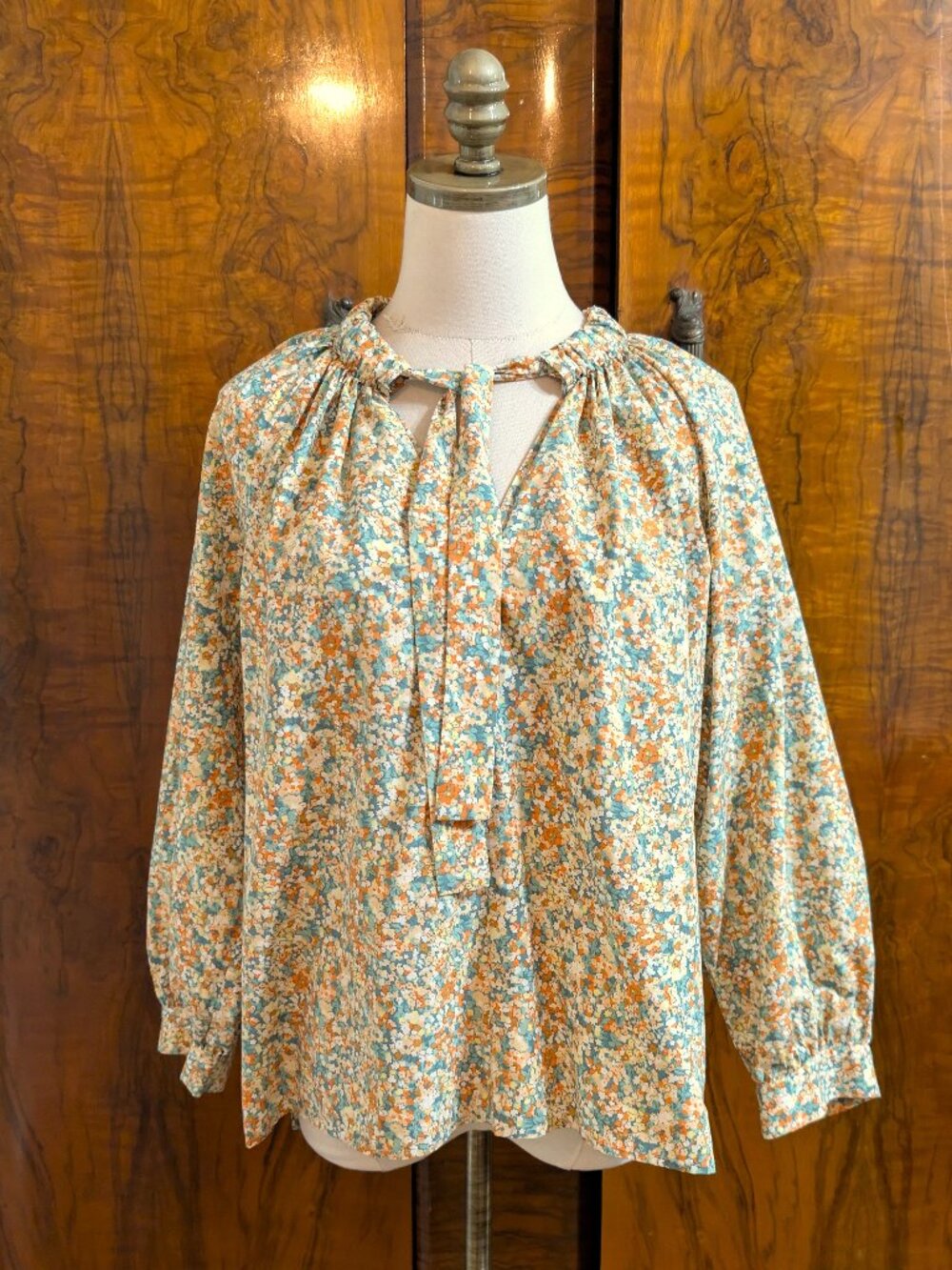 Rails Amal Blouse M Cassia Ditsy Floral Peasant Top Tie Neck Green Orange